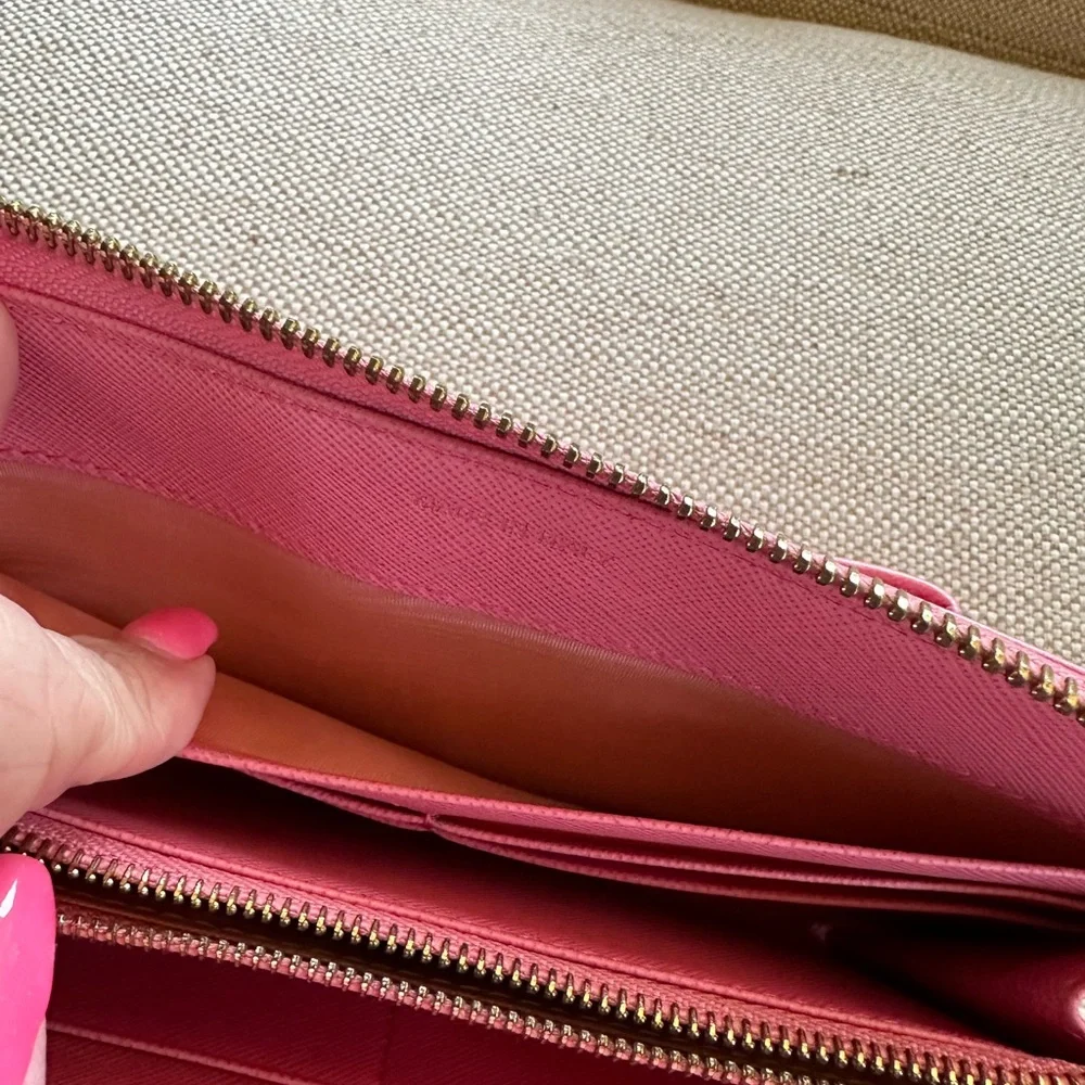 PRADA Zip around Peony Pink Saffiano Bow Wallet. - Picture 7 of 14
